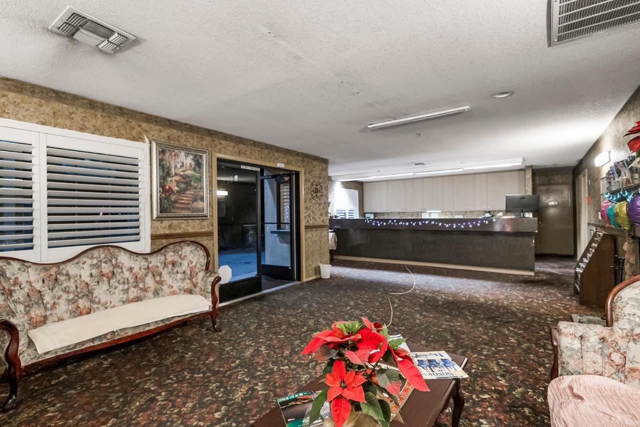 Country Inn Сонора Экстерьер фото
