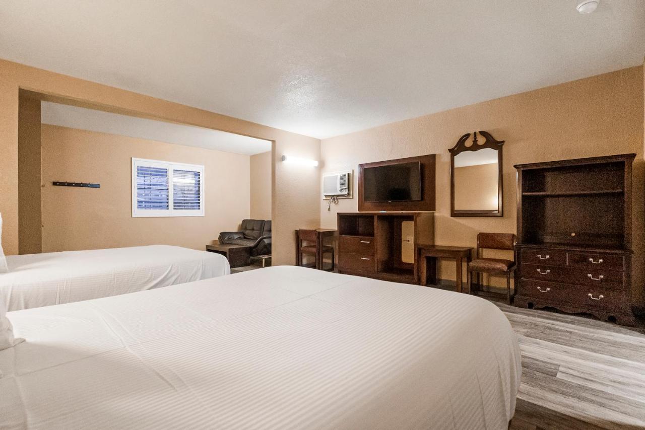 Country Inn Сонора Экстерьер фото