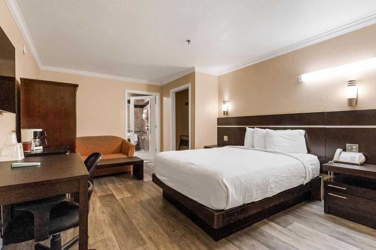 Country Inn Сонора Экстерьер фото